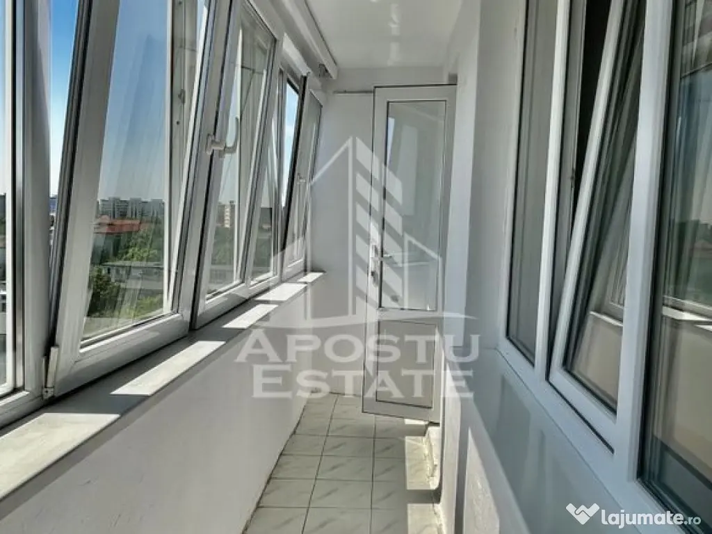Apartament cu trei camere decomandat Bd. Cetatii