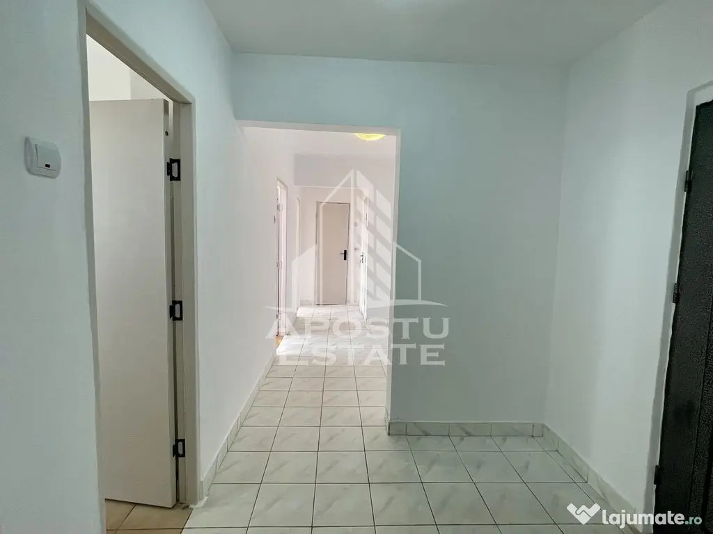 Apartament cu trei camere decomandat Bd. Cetatii
