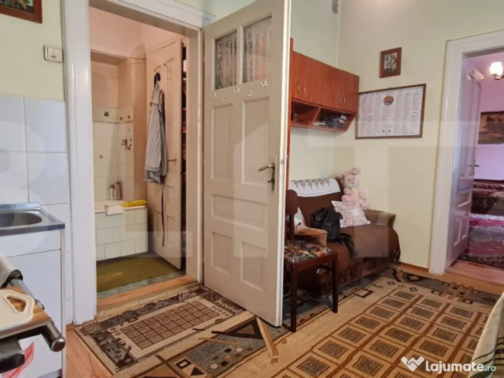 Oportunitate! Casa Bod pe un singur nivel, teren 980 mp pivn