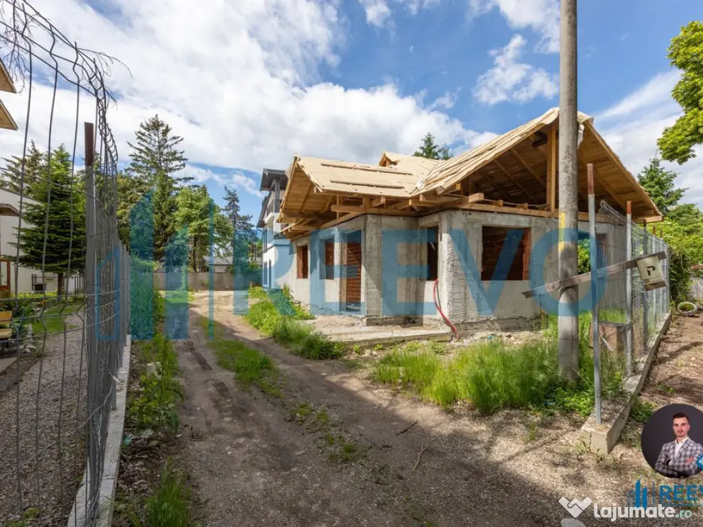 Casă de vânzare, centrală, pe str. Oituz, Bacău