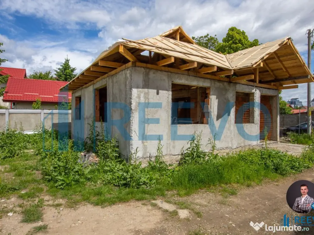 Casă de vânzare, centrală, pe str. Oituz, Bacău