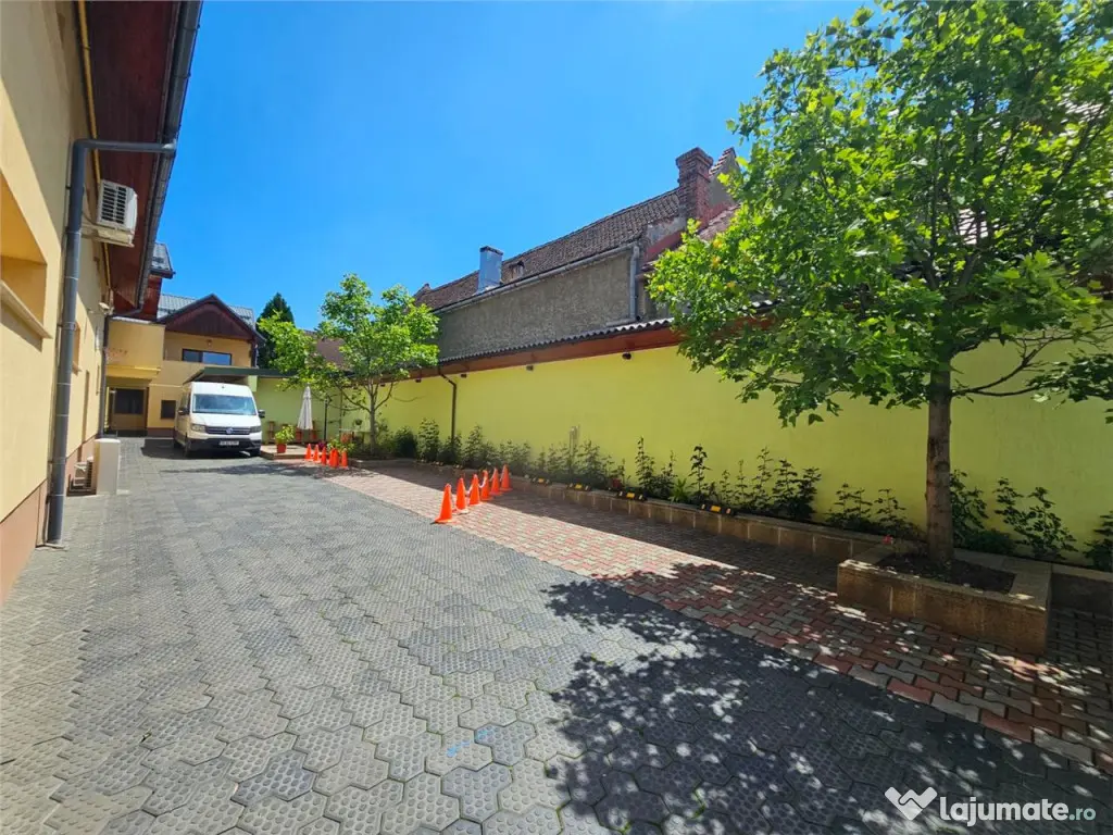 Casa multifunctionala cu Spatiu Comercial COMISION 0