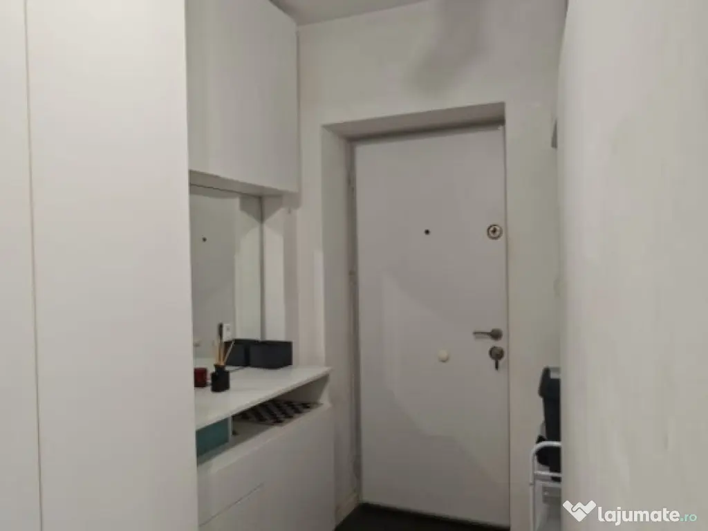 Apartament premium, de vanzare, cu 2 camere, 60 mp, zona Hot