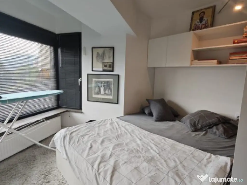 Apartament premium, de vanzare, cu 2 camere, 60 mp, zona Hot