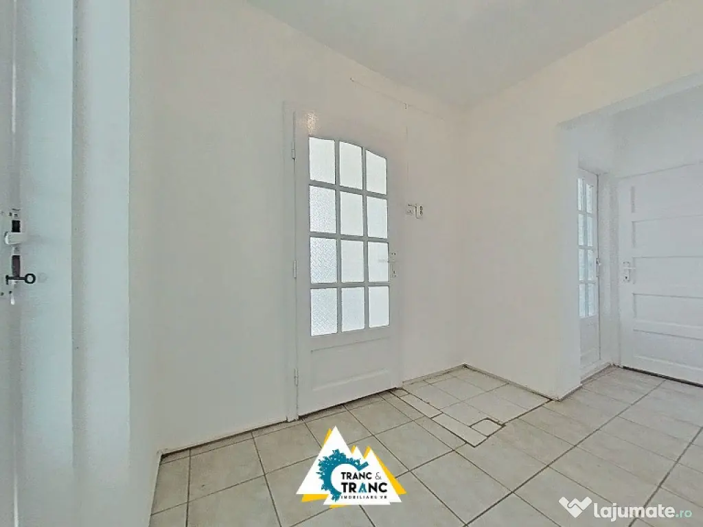 Oportunitate unica – apartament cu 3 camere in Lipova