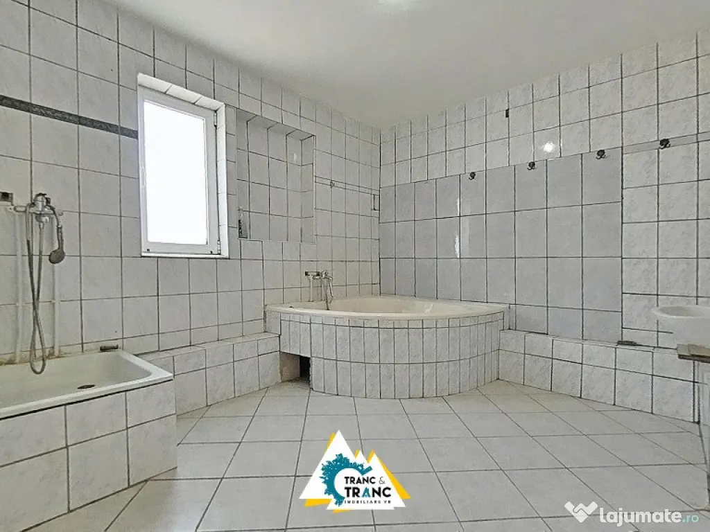 Oportunitate unica – apartament cu 3 camere in Lipova