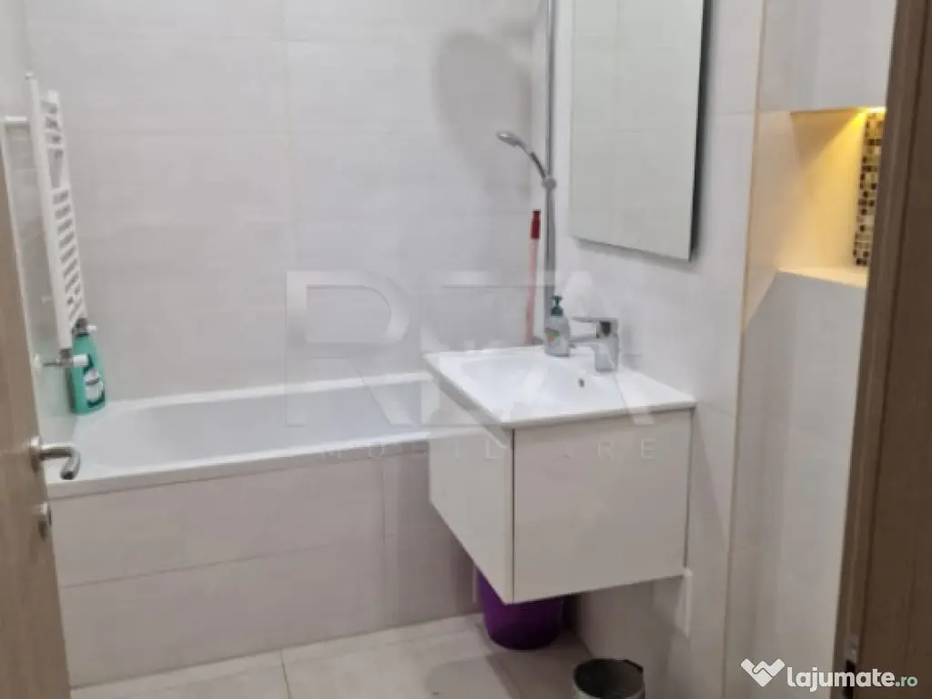 4 camere cu terasa si gradina + 2 locuri de parcare - Banu