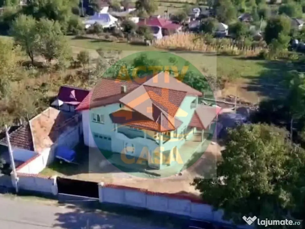 Casa de vanzare zona Gadinti