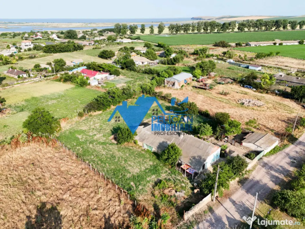 Casa cu teren in Salcioara (Jurilovca) - 2600mp 