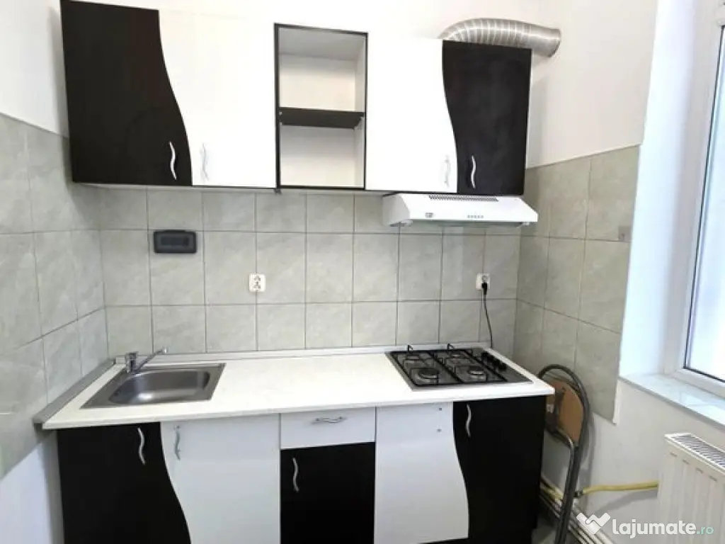 Apartament de închiriat – ultracentral, lângă Parcul...