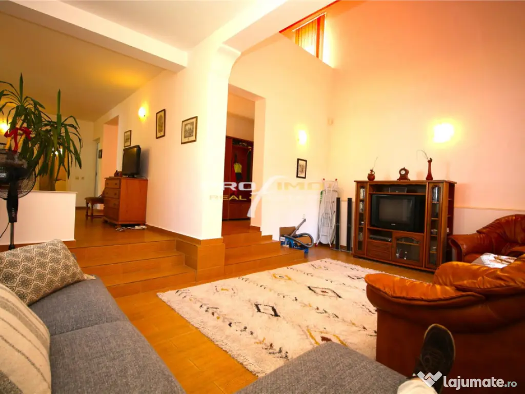 Vila exclusivista P 1E in Mamaia Nord la 500m de Plaja Alezz 