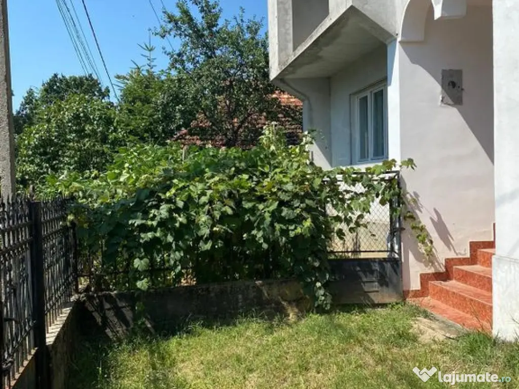 Casa in inima localitatii Certeze 