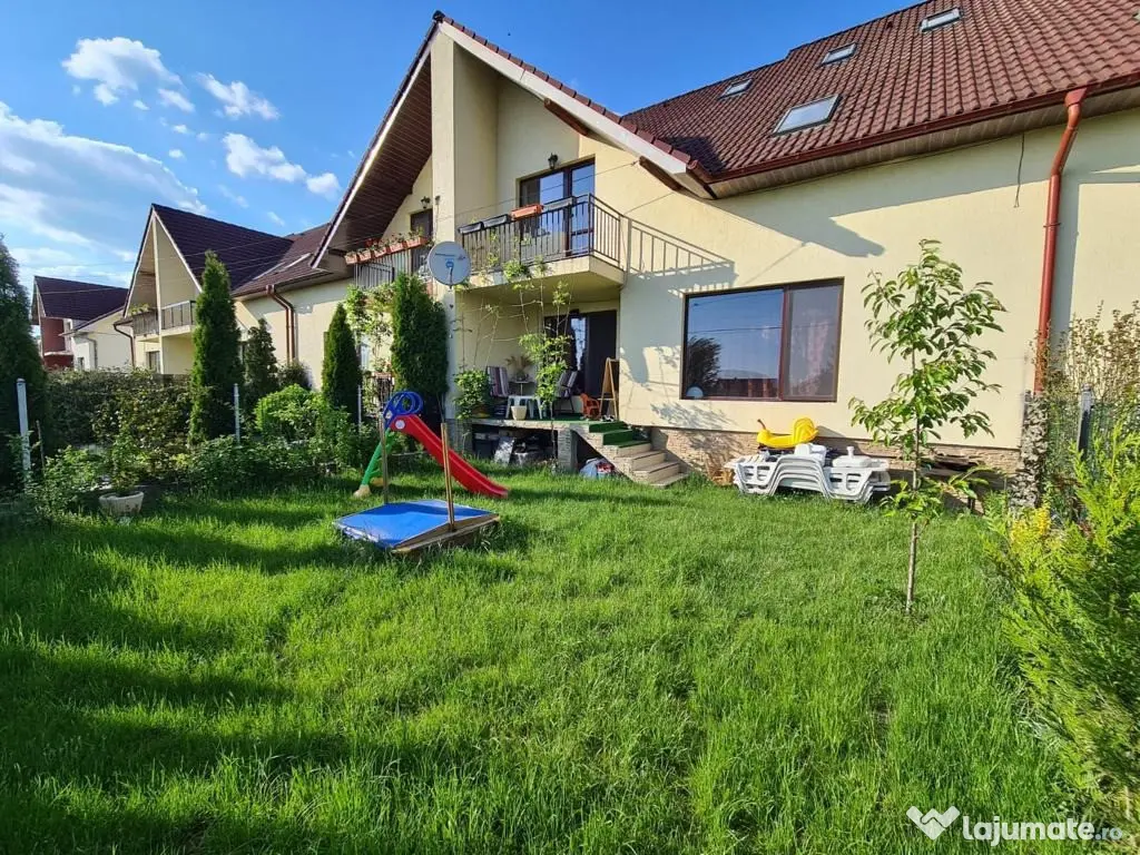 Casa duplex in Unirea