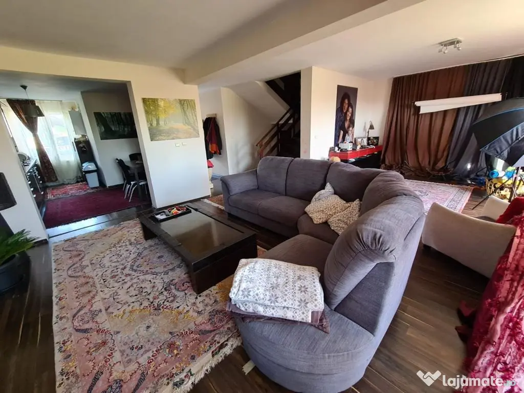 Casa duplex in Unirea