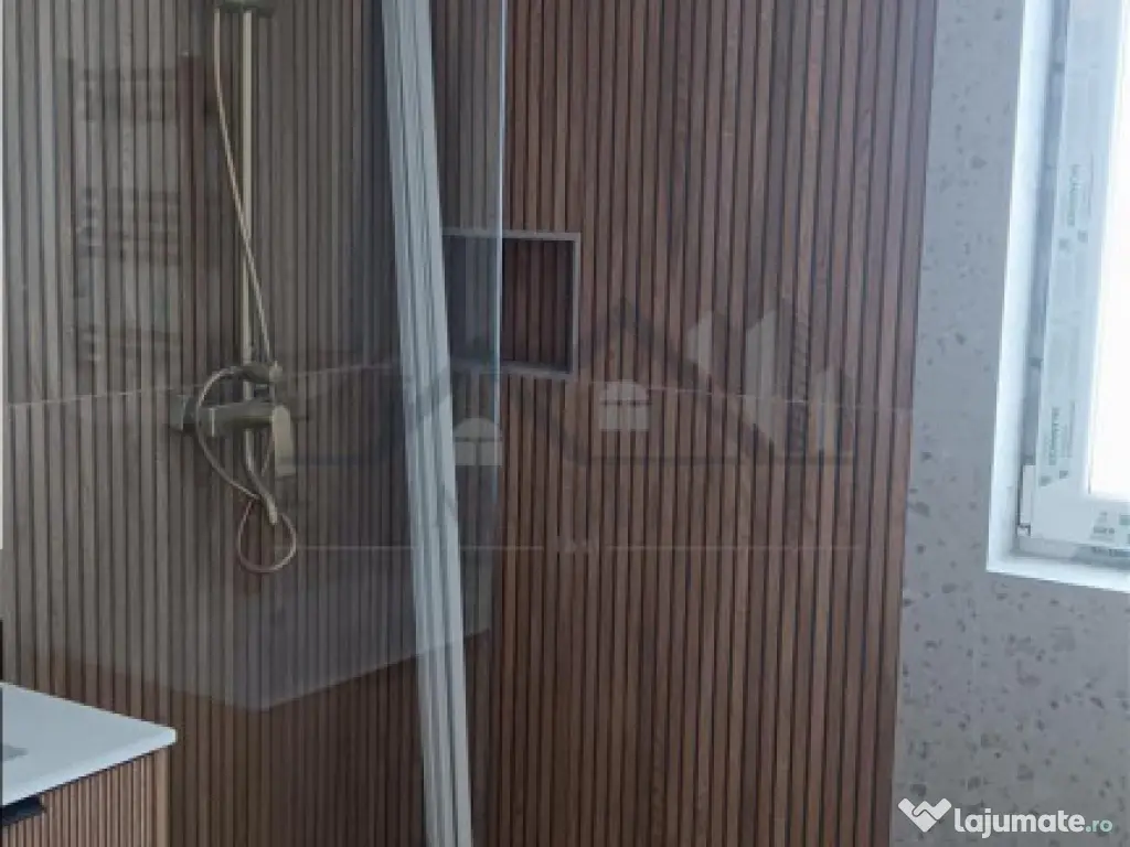 Valea Lupului, case insiruite P Et. su=101mp. teren 160mp. (