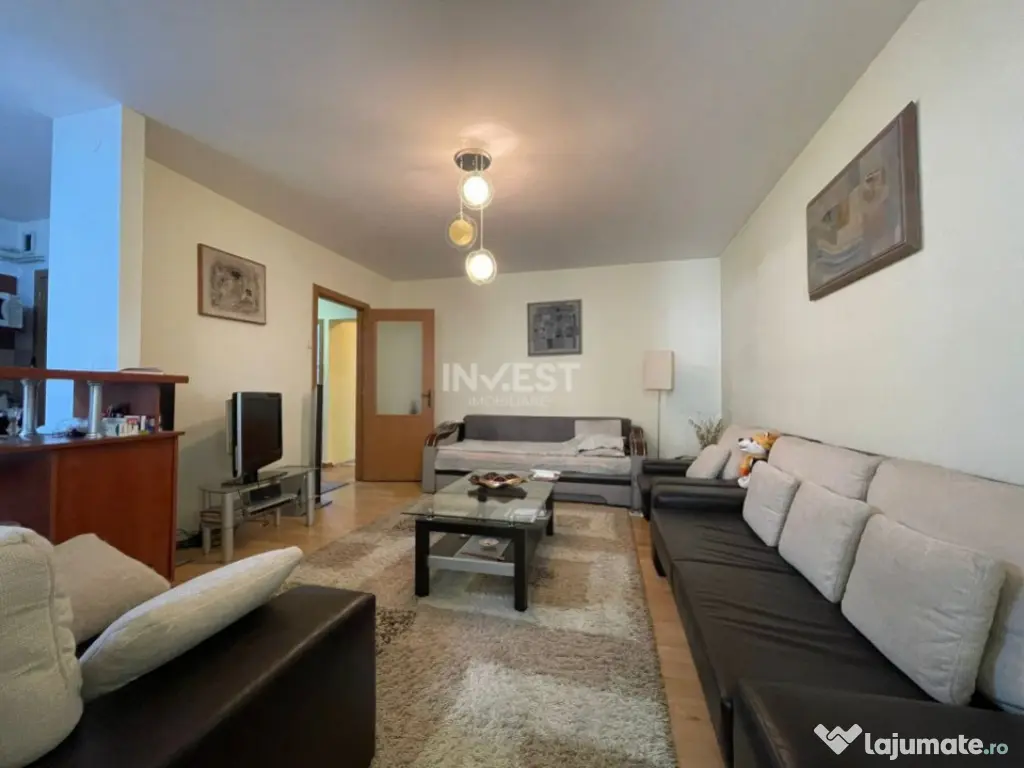 Apartament 3 camere, 2 bai, inclus garaj si boxa, zona Pacur 