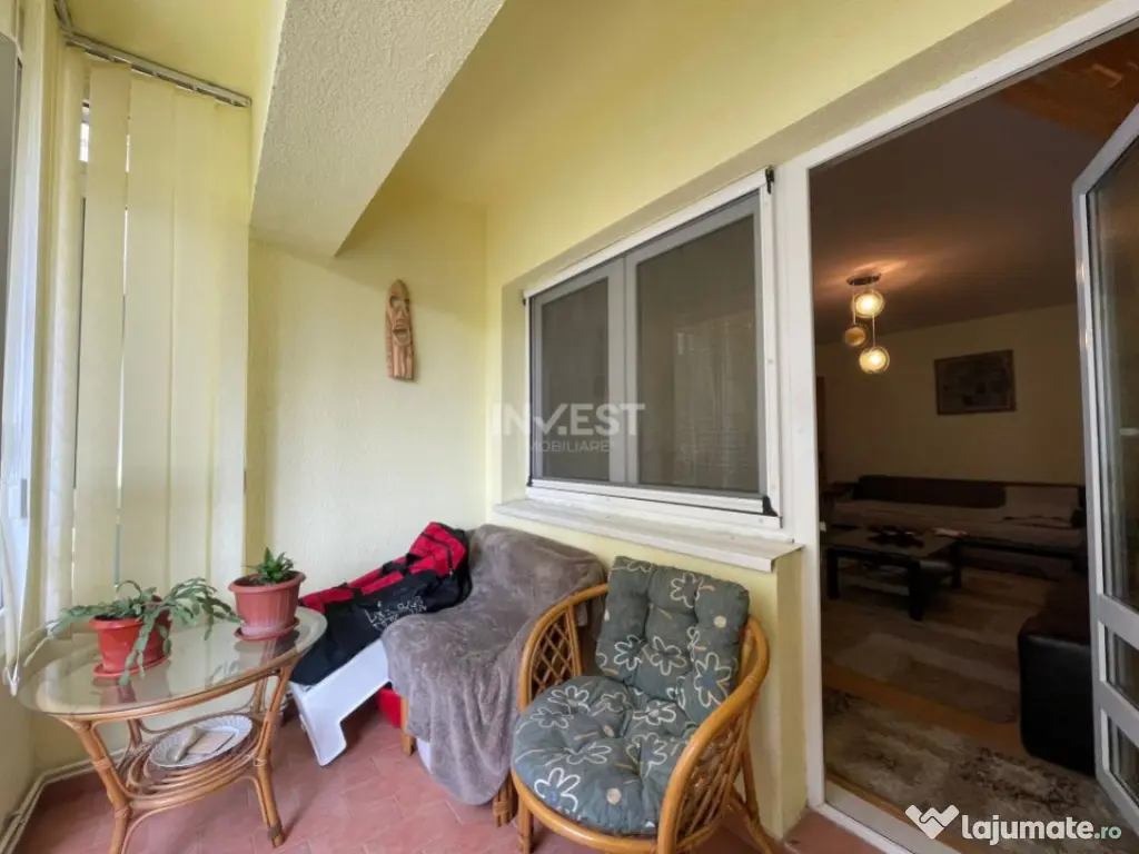 Apartament 3 camere, 2 bai, inclus garaj si boxa, zona Pacur 