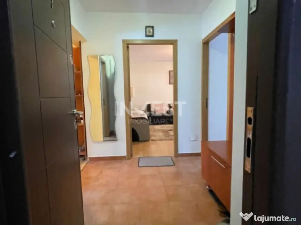 Apartament 3 camere, 2 bai, inclus garaj si boxa, zona Pacur 