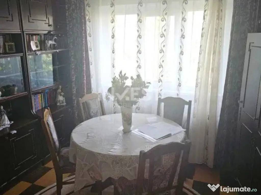 Apartament 2 camere decomandat - etaj intermediar - Baza 3 