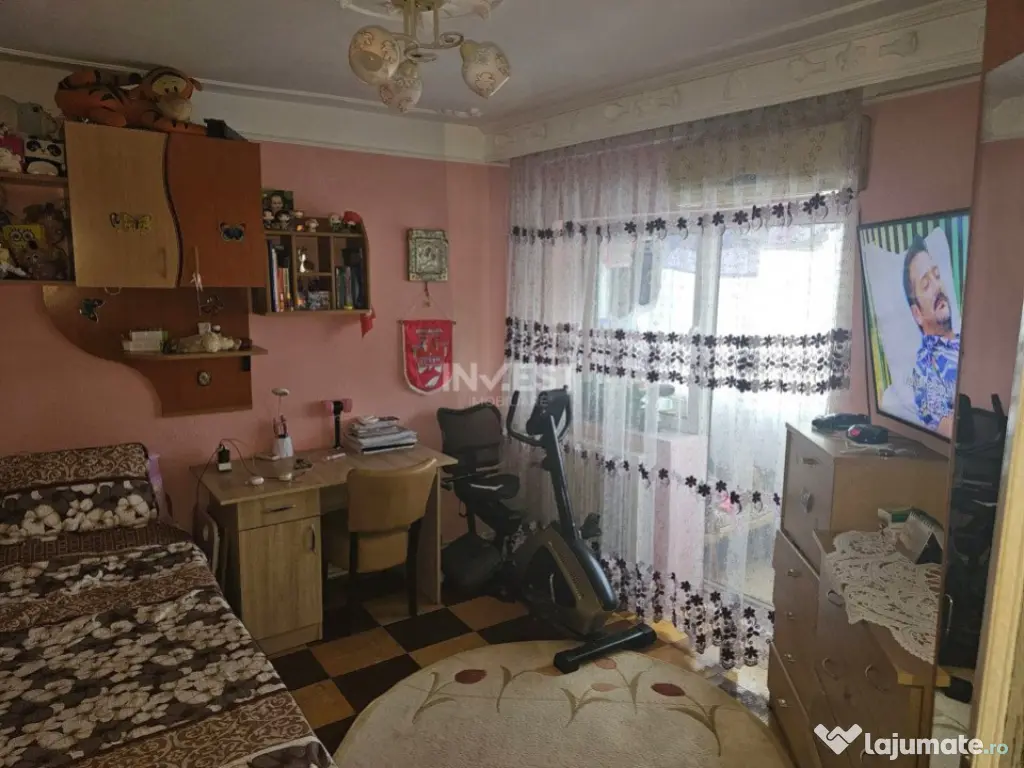 Apartament 2 camere decomandat - etaj intermediar - Baza 3 