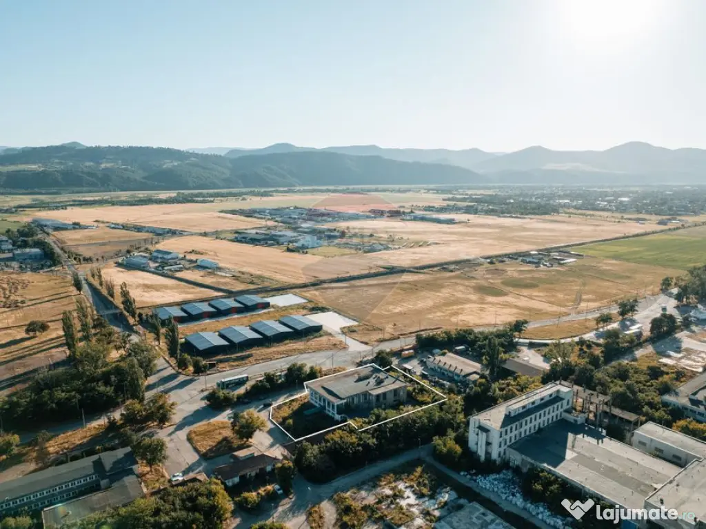 Spațiu industrial de 1,970 