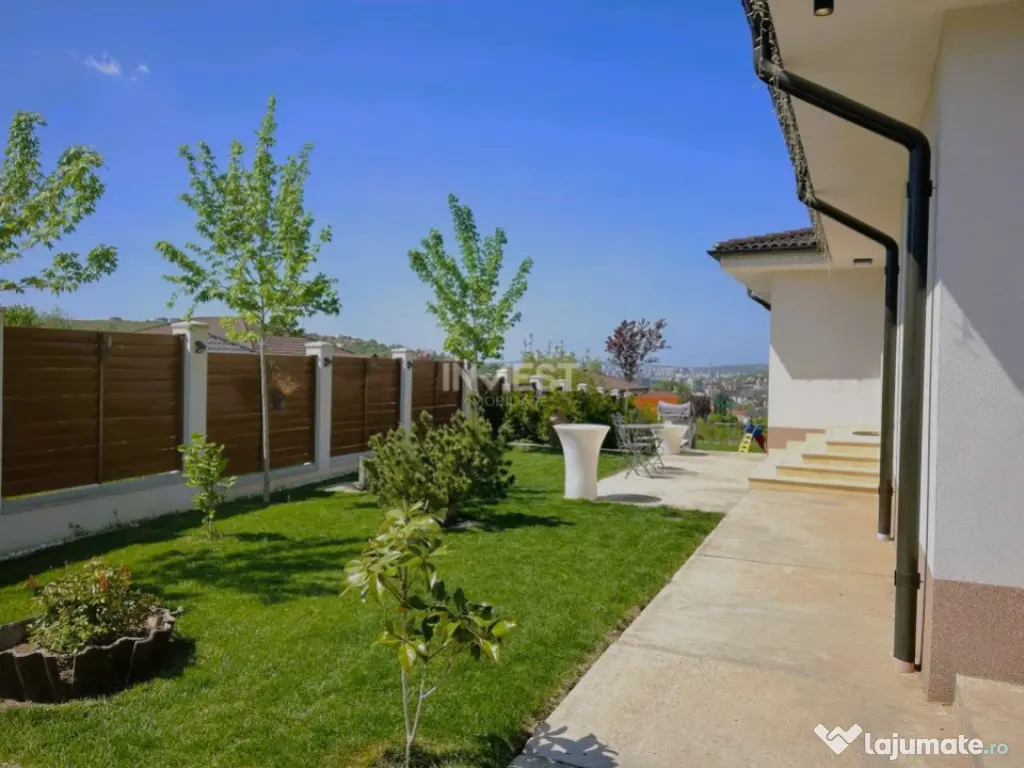 Vilă în Stil Mediteranean în cartierul Bucium 