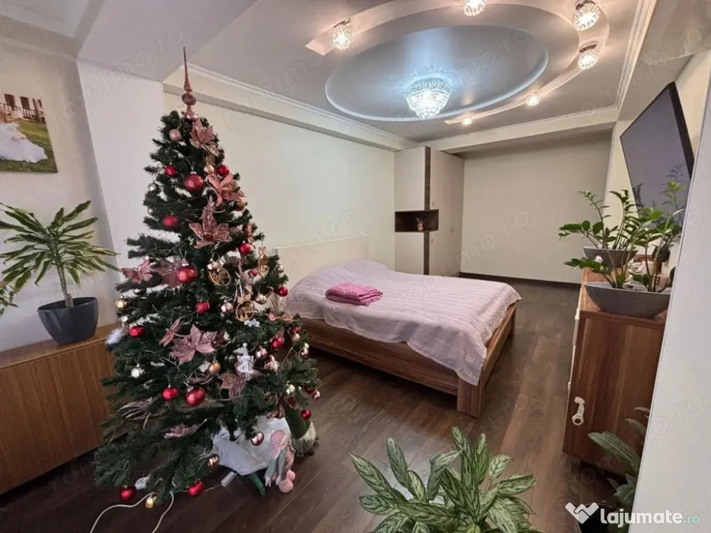 2 camere in zona UMT