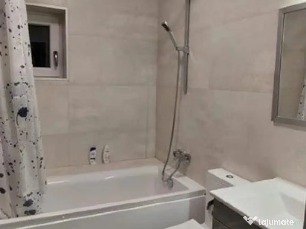 1 camera in zona Olimpia Stadion