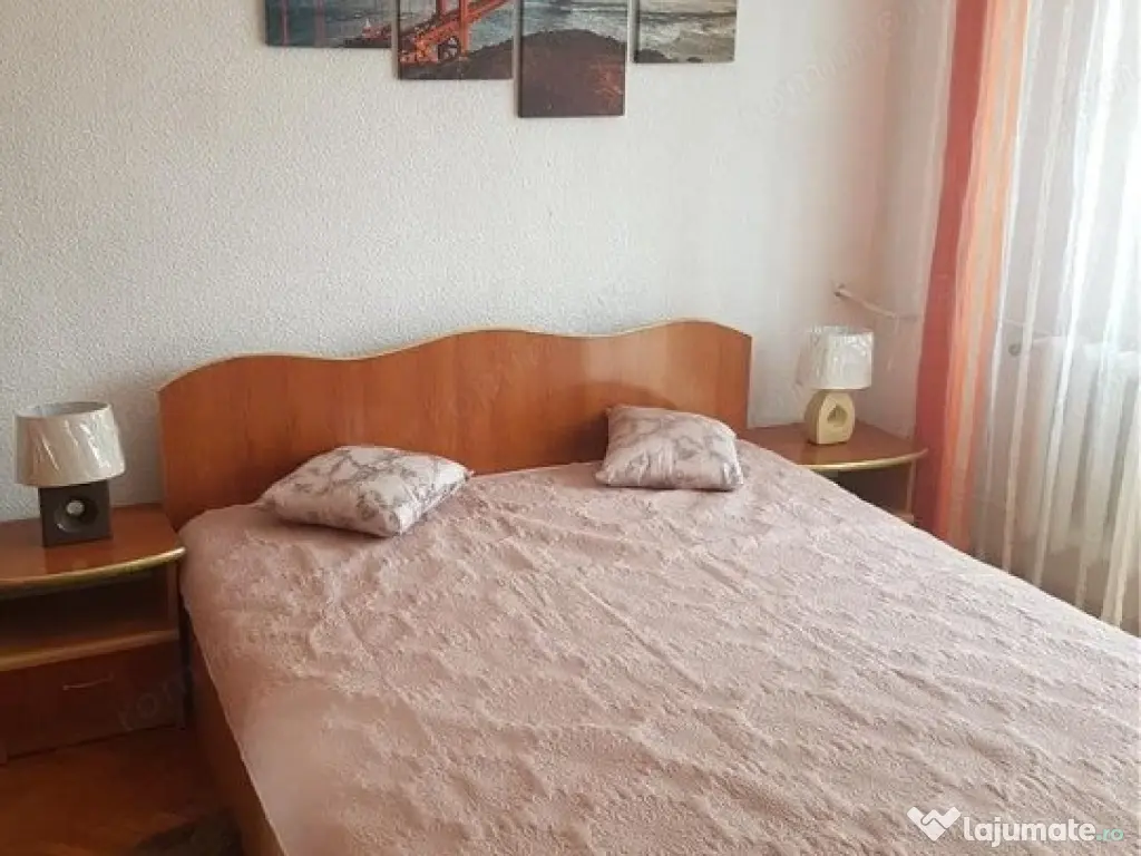 1 camera in zona Complex Studentesc