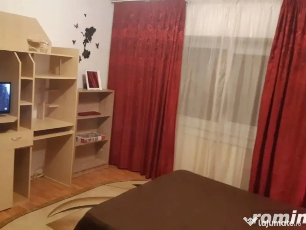 1 camera in zona Blascovici