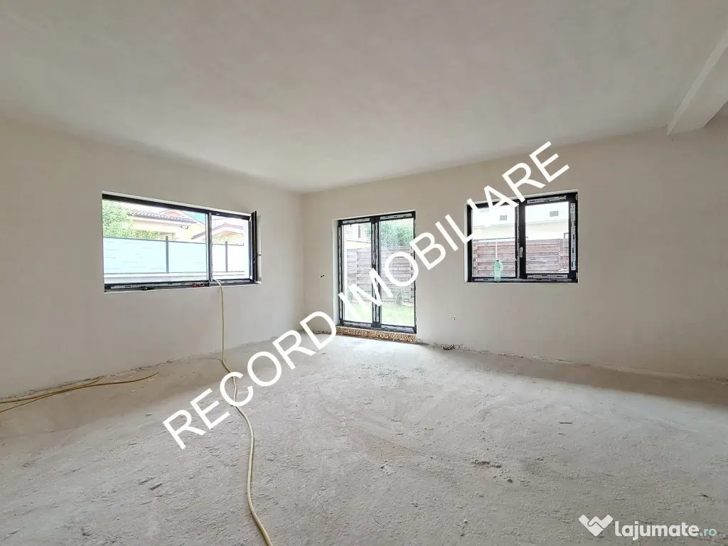 Casa semifinisata 150 mp, P+E+terasa circulabila 70 mp Floresti