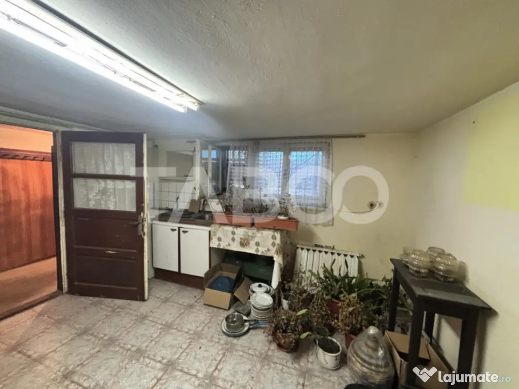 Casa de vanzare cu 3 camere si gradina in zona Turnisor Sibi 