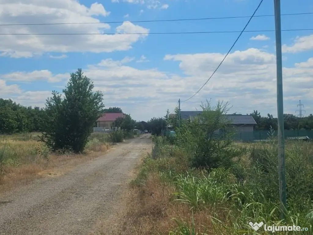 Loturi teren 590 mp - Vanatori, jud Galati, 43 mp negociabil