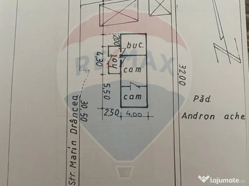 Teren 299.96mp Voluntari, casa 70 mp demolabila/renovabila 