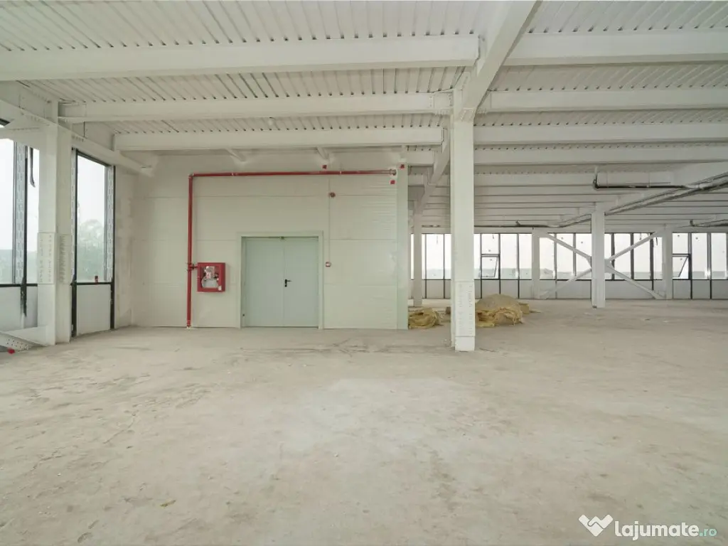 Stefanesti A3 Centura Spatiu 900mp cladire comerciala/bir... 