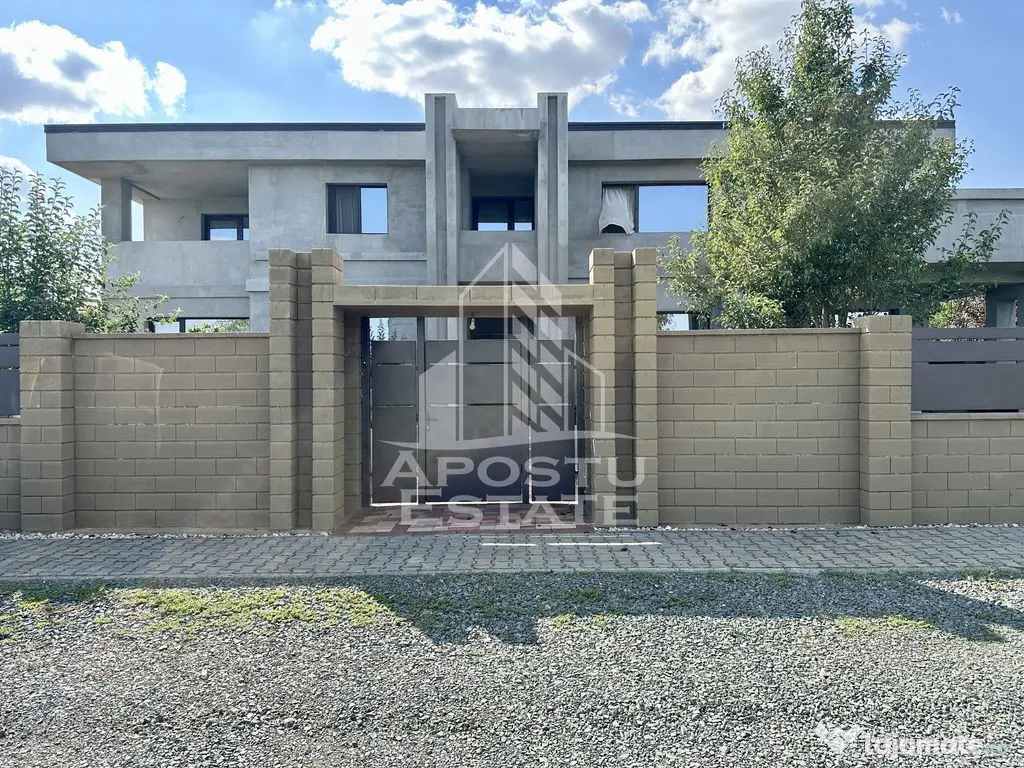 Vila moderna cu 6 camere si 2 garaje, teren 750 mp, Dumbr... 