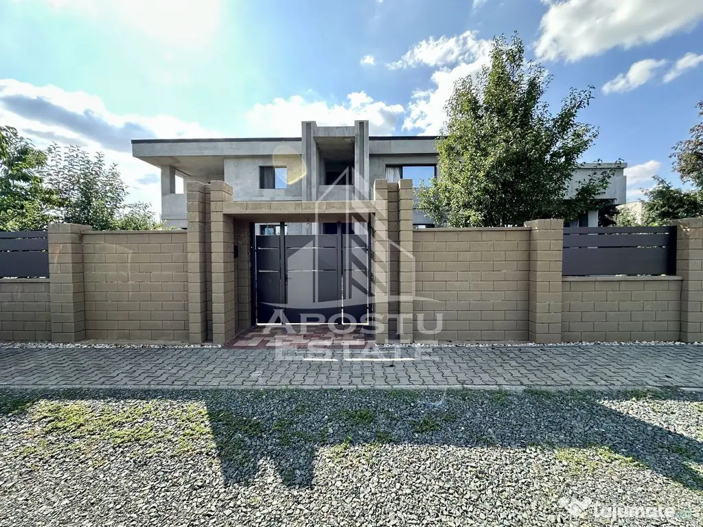 Vila moderna cu 6 camere si 2 garaje, teren 750 mp, Dumbr... 