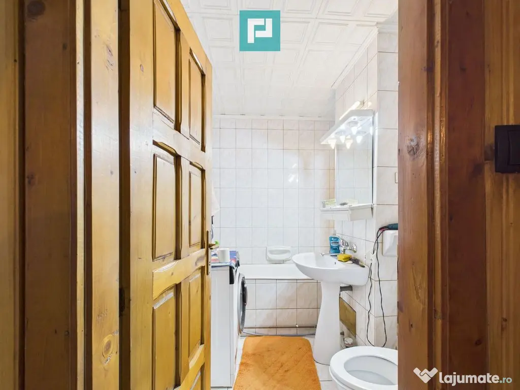 Apartament cu 3 camere în zonă de maxim interes 