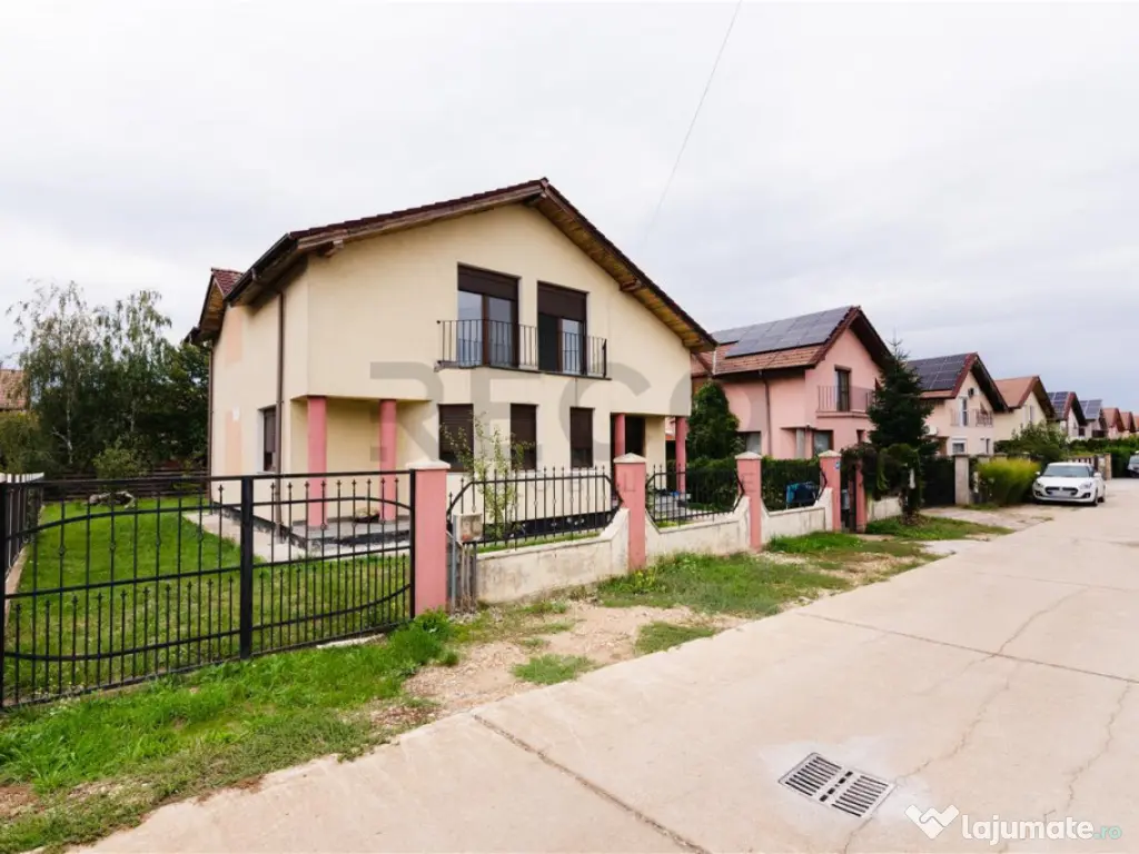 RECO Casa 5 dormitoare, 2 bai, Paleu 