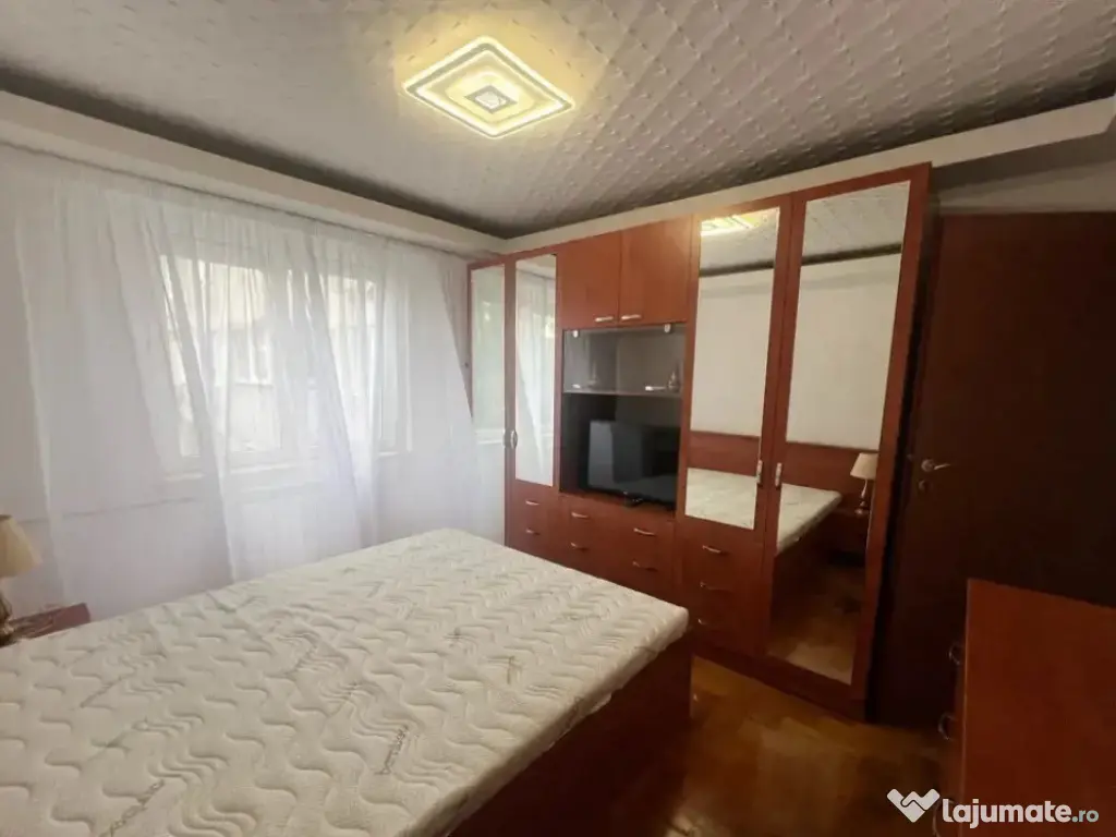 Apartament 4 camere Aparatorii Patriei 