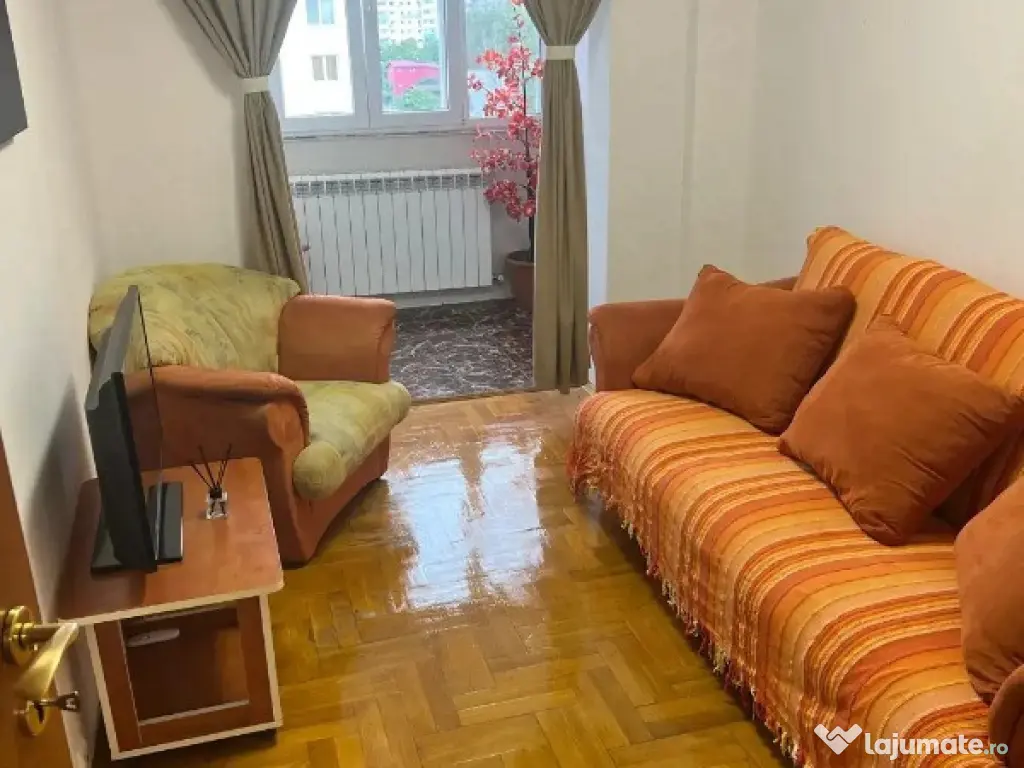 Apartament 4 camere Aparatorii Patriei 
