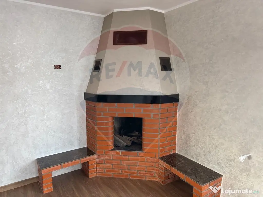 Casa si teren zona Balaurul