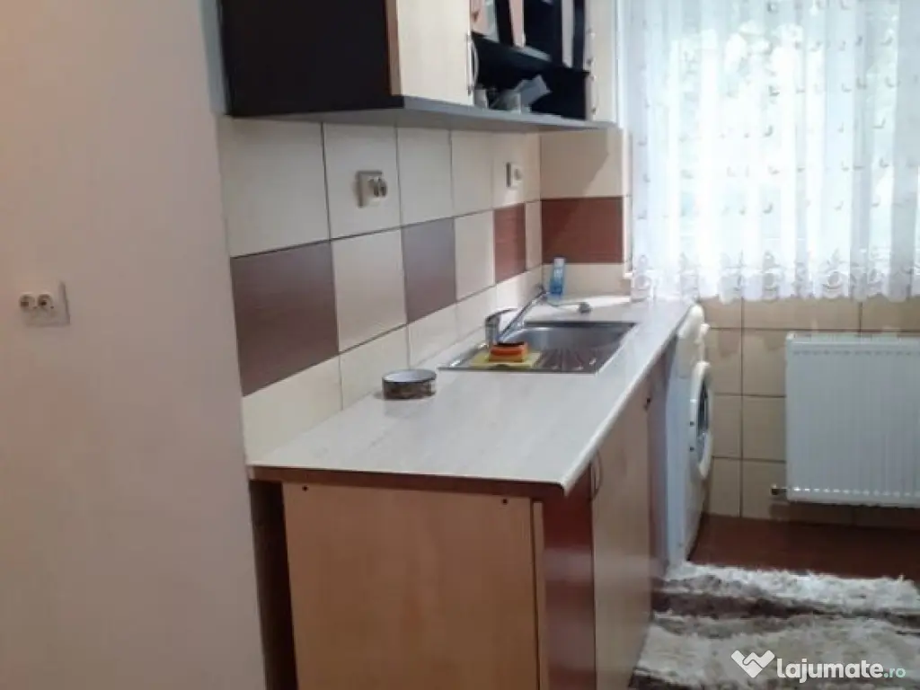 Apartament cu 2 camere in zona Garii