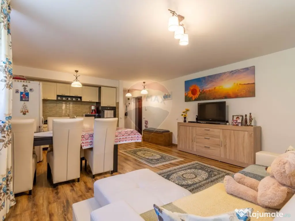 Apartament 2 camere de vanzare – Demisol - zona Campului 