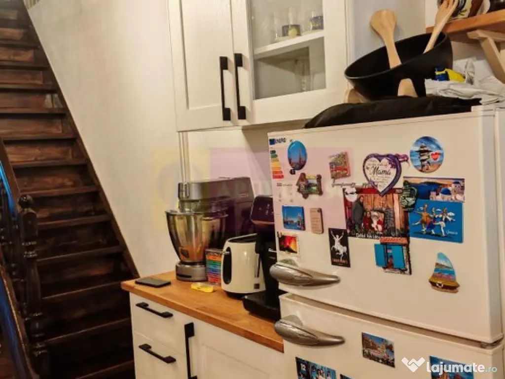 Apartament cu 4 camere de vanzare in Busteni 