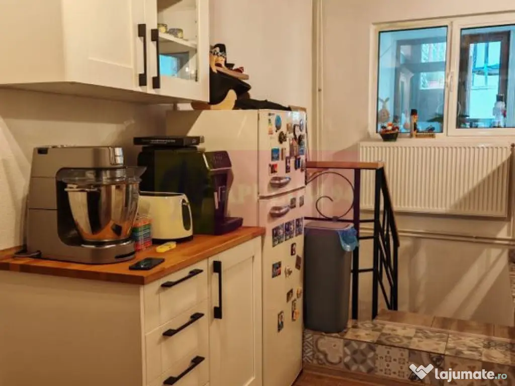 Apartament cu 4 camere de vanzare in Busteni 