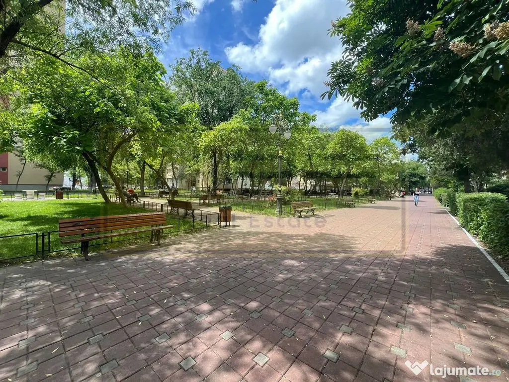 Apartament 2 camere decomandat Alexandru cel Bun 