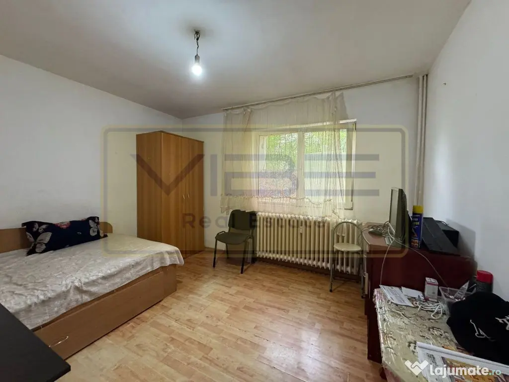 Apartament 2 camere decomandat Alexandru cel Bun 