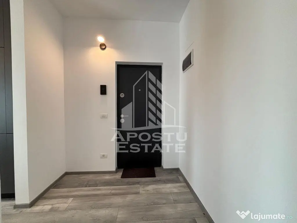 Apartament nou,2 camere si curte de 20 mp,mobilat Toronta...