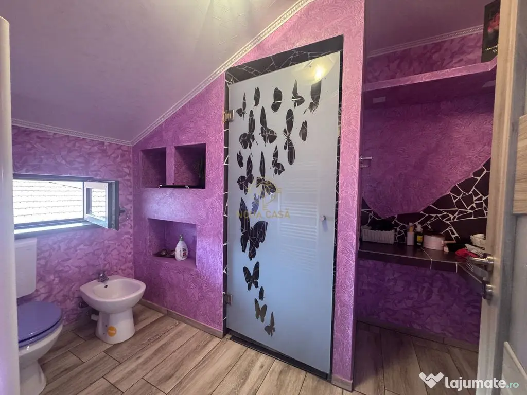 Vila de vanzare /Mobilata Utilata/Carter Rezidential 